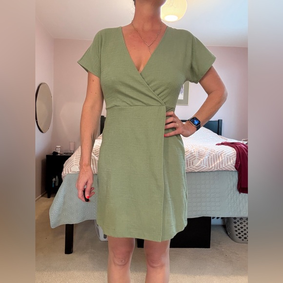 Madewell Dresses & Skirts - Madewell Cross-Front Flutter-Sleeve Mini Dress: color Dried Aloe size: small.